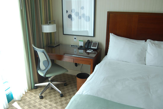 intercontinental desk