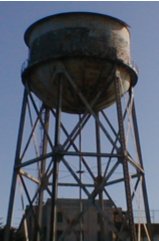 AlcatrazWaterTower.jpg (9856 bytes)