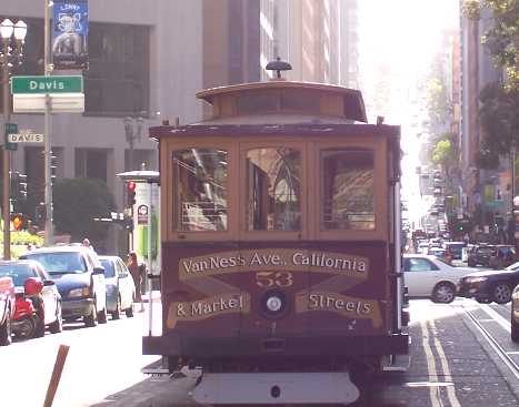 munistreetcarsanfrancisco.jpg (20230 bytes)