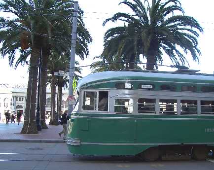 munistreetcarsanfrancisco.jpg (20230 bytes)